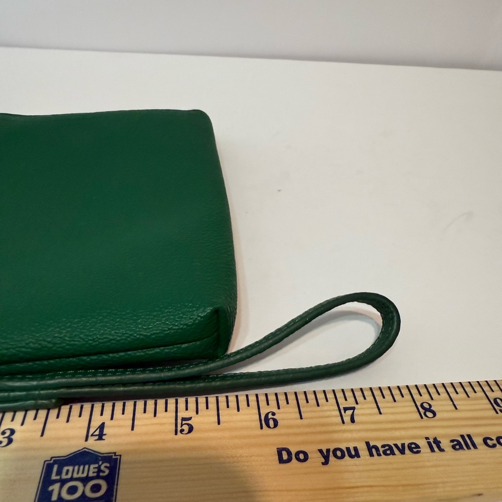 Tory Burch Emerald Green Pebbled Leather Wristlet - Picture 4 of 6